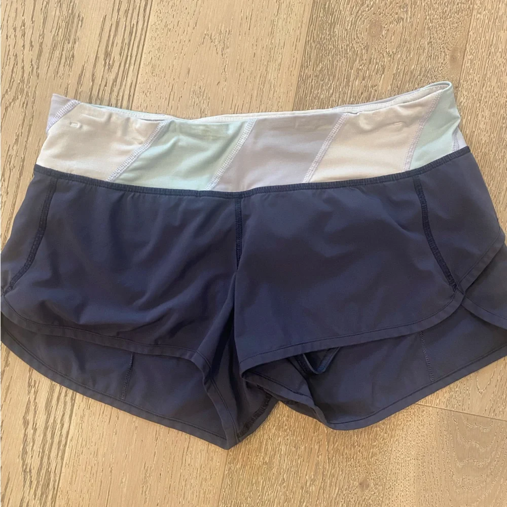 Lululemon Speed Shorts - Picture 6 of 6